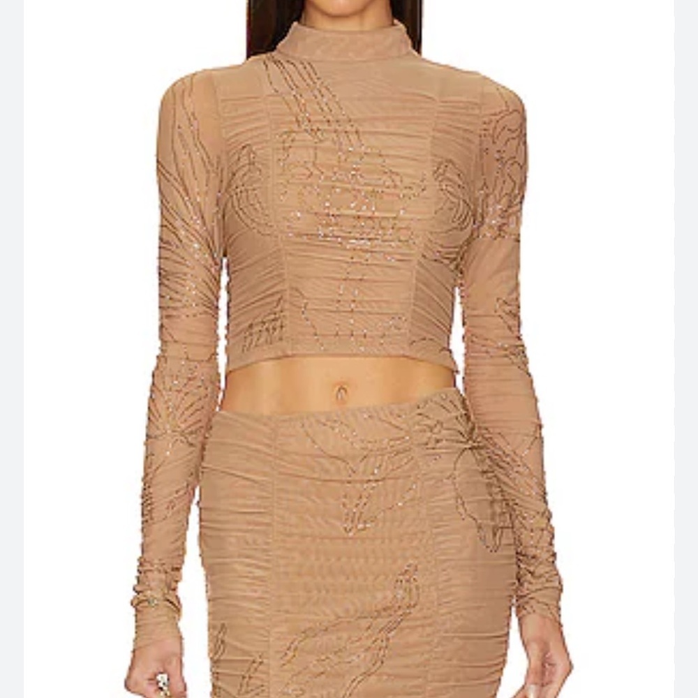 Rococo Sand Crop Top In Nude